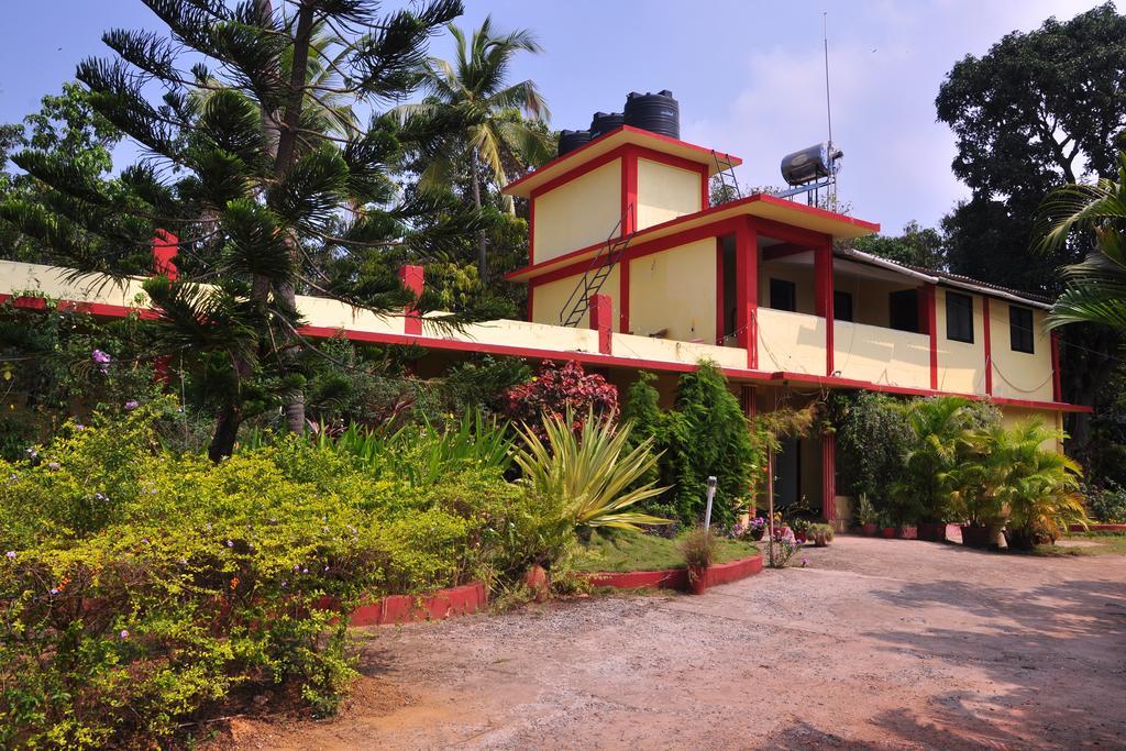 Castelinho'S Home Away From Home Anjuna Extérieur photo