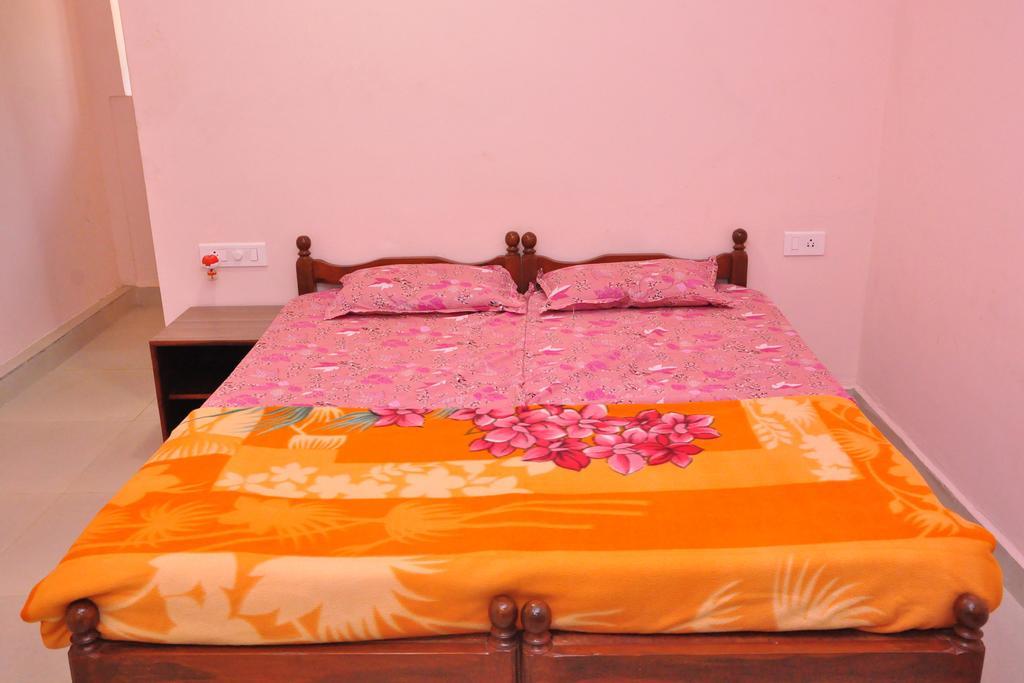 Castelinho'S Home Away From Home Anjuna Extérieur photo